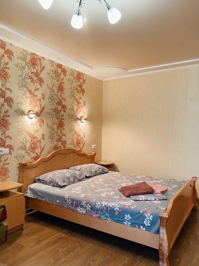 Apartment - Sobornyi Prospekt 97 Запорожье Экстерьер фото